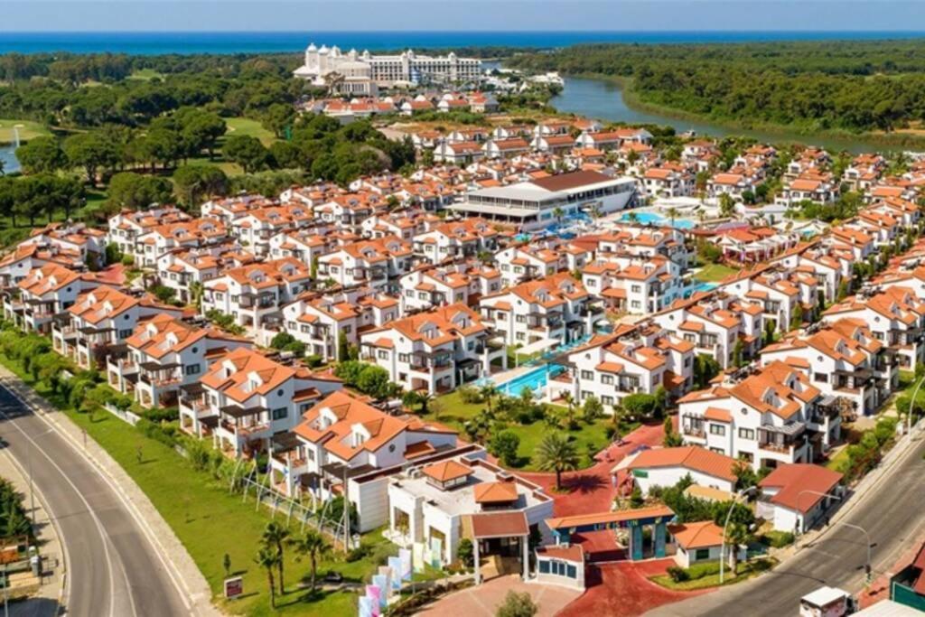 Fun&Sun Two Villas For Big Families Belek Buitenkant foto