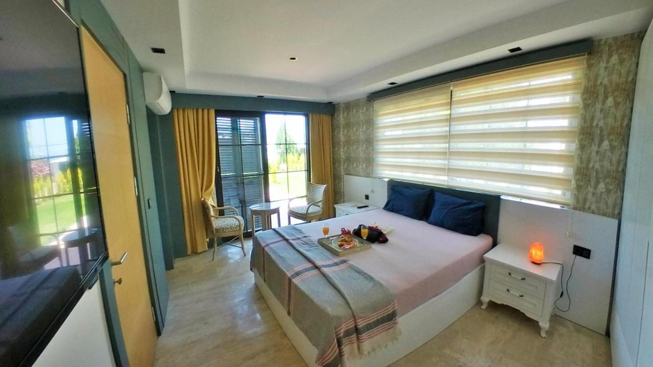 Fun&Sun Two Villas For Big Families Belek Buitenkant foto